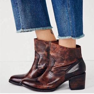 Freebird by Steven Distressed Brown Salt Boot 9